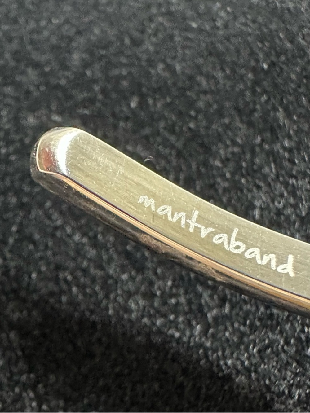 Mantraband “Live What You Love” Cuff Bracelet Silver Tone Inspirational Bangle - Picture 2 of 2
